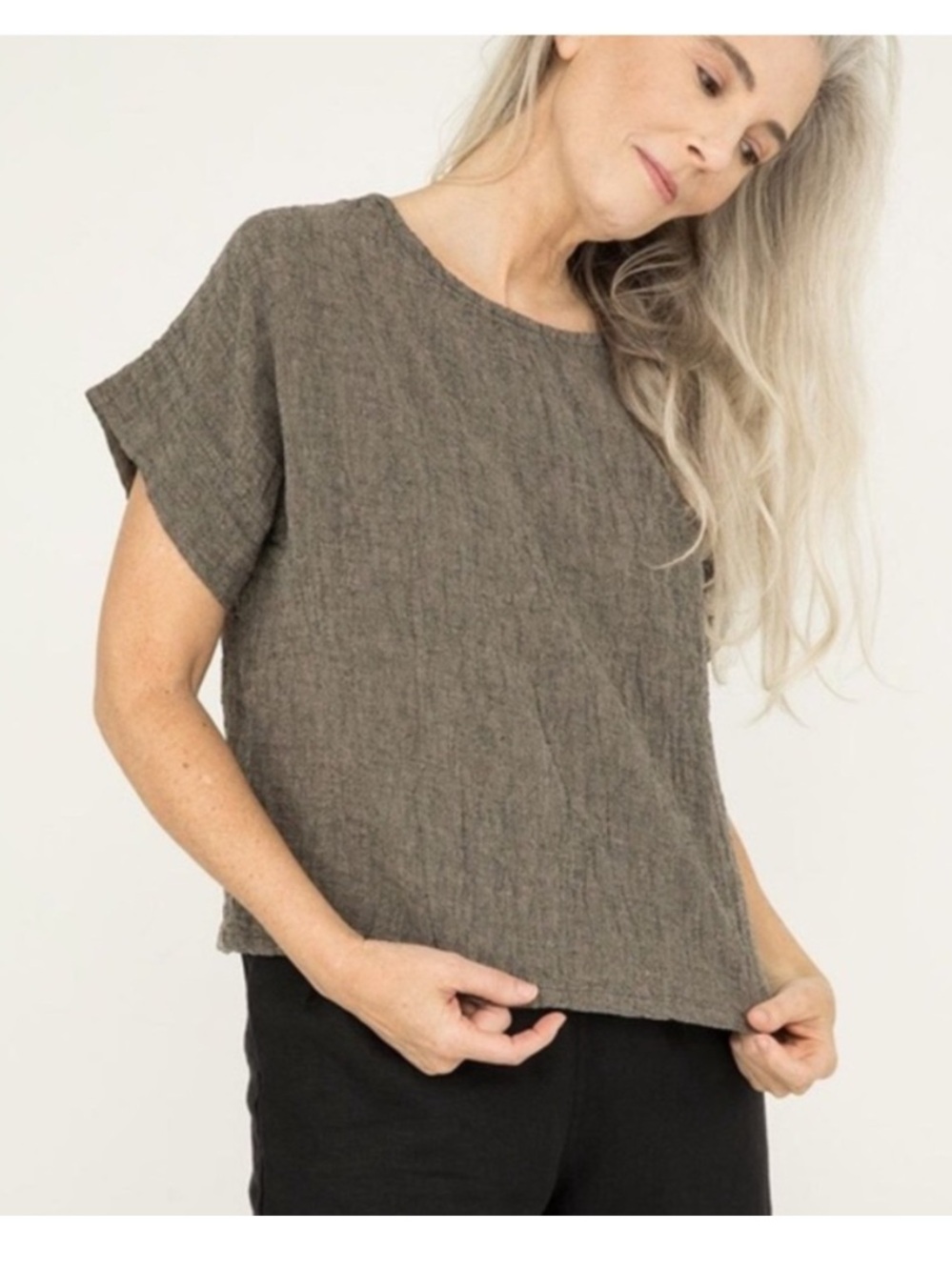 Georgia Tee in Linen Gauze Pepper